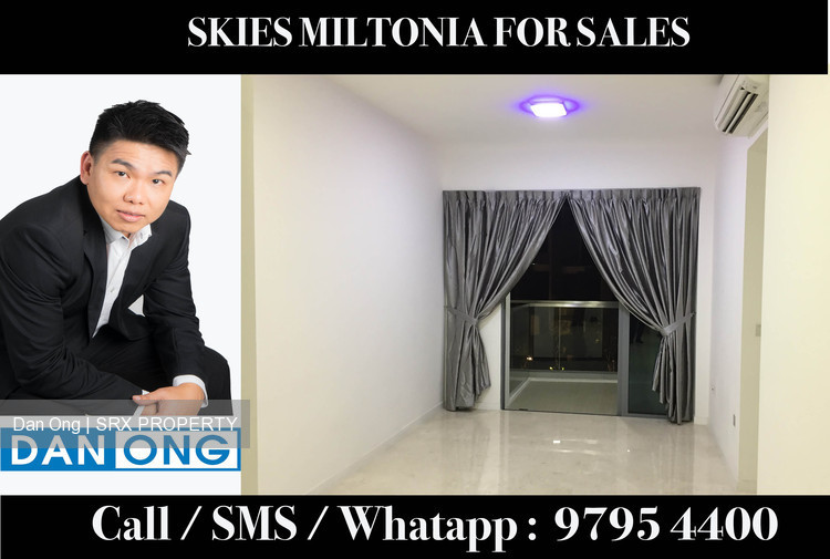 Skies Miltonia thumbnail photo